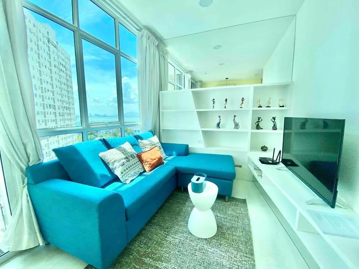 Straits Garden Suites #Pool With View #Seaview And Bridge View #Georgetown #3Pax #2Br2Bath #1Queen 1Single #Quality Well Maintained #Private Host